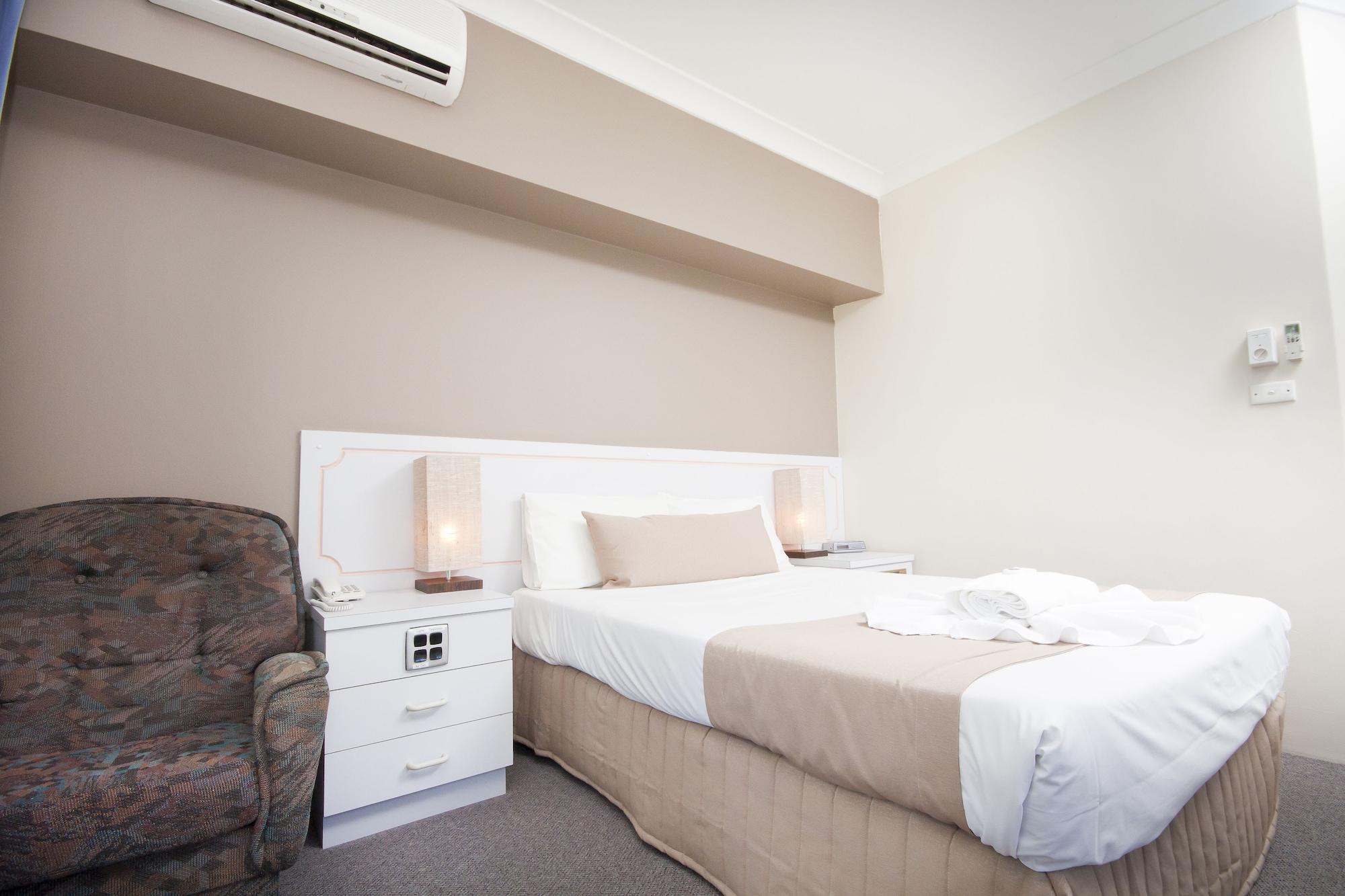 Island Palms Motor Inn Forster Ngoại thất bức ảnh