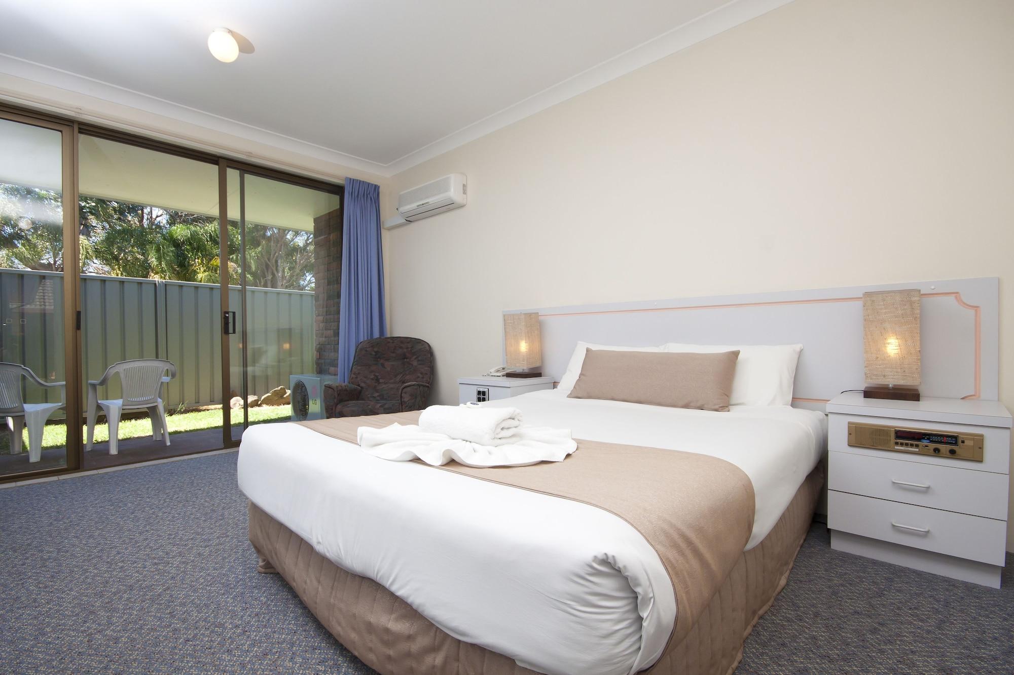 Island Palms Motor Inn Forster Ngoại thất bức ảnh